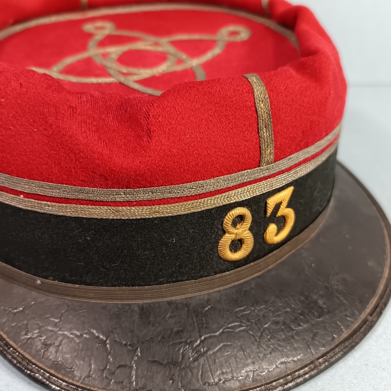 KEPI DE LIEUTENANT DU 83 ème REGIMENT D'INFANTERIE DE LIGNE MODELE 1872 DEBUT TROISIEME REPUBLIQUE
