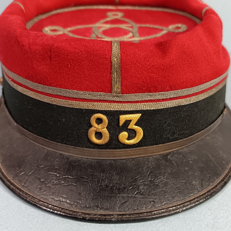 KEPI DE LIEUTENANT DU 83 ème REGIMENT D'INFANTERIE DE LIGNE MODELE 1872 DEBUT TROISIEME REPUBLIQUE