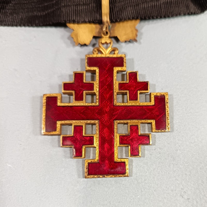 ITALIE VATICAN MEDAILLE ET SA REDUCTION DE COMMANDEUR DE L'ORDRE DU SAINT SEPULCRE DE JERUSALEM EN COFFRET