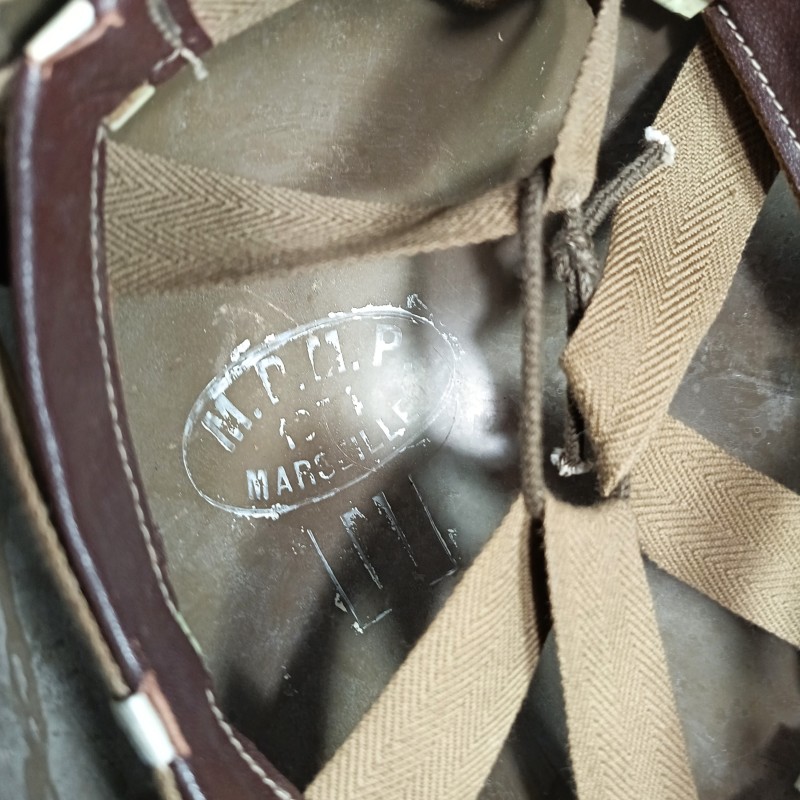 CASQUE FRANCAIS MODELE 1951 AVEC CAMOUFLAGE SALADE MARQUAGE LOURD FRANCK 1954 ET LINER M.P.M.P. MARSEILLE 1954