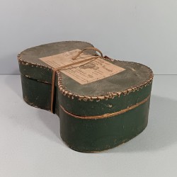 PAIRE D'EPAULETTES DE LIEUTENANT OU CAPITAINE D'OFFICIER D'INFANTERIE MODELE TROISIEME REPUBLIQUE 1914 TENUE 1931