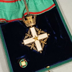ITALIE MEDAILLE DE COMMANDEUR DE L'ORDRE NATIONAL DU MERITE EN COFFRET ITALIAN NATIONAL MERIT ORDER