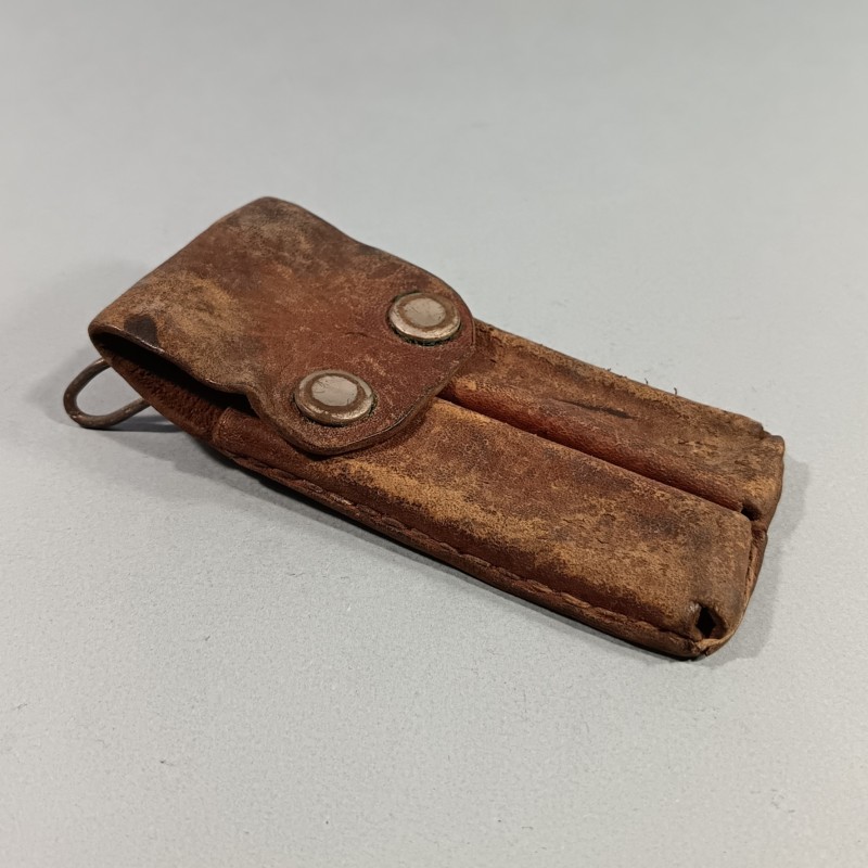 PORTE CHARGEURS EN CUIR FABRICATION LOCALE ARTISANALE INDOCHINE PA MAC 50 PARACHUTISTES INDOCHINE LEGION ETRANGERE TAP