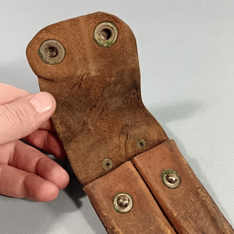 PORTE CHARGEURS EN CUIR FABRICATION LOCALE ARTISANALE INDOCHINE PA MAC 50 PARACHUTISTES INDOCHINE LEGION ETRANGERE TAP