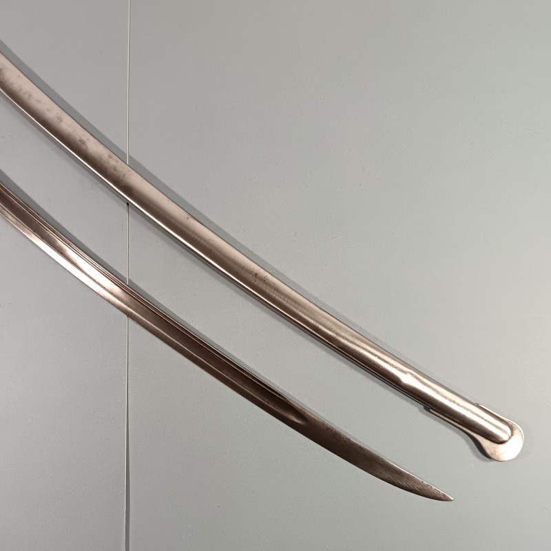 SABRE MODELE 1822 POUR OFFICIERS DE CAVALERIE LEGERE ET D'ARTILLERIE MONTEE LAME COURBE MARQUEE DE CHATELRAULT 1873