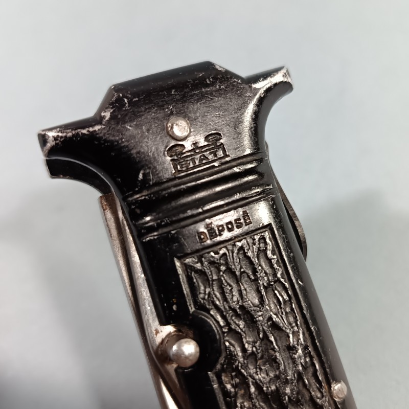 COUTEAU PLIANT REGLEMENTAIRE BIAT FRANCE DEPOSE PARACHUTISTES COMMANDOS DE L'AIR TAP ANNEES 1950