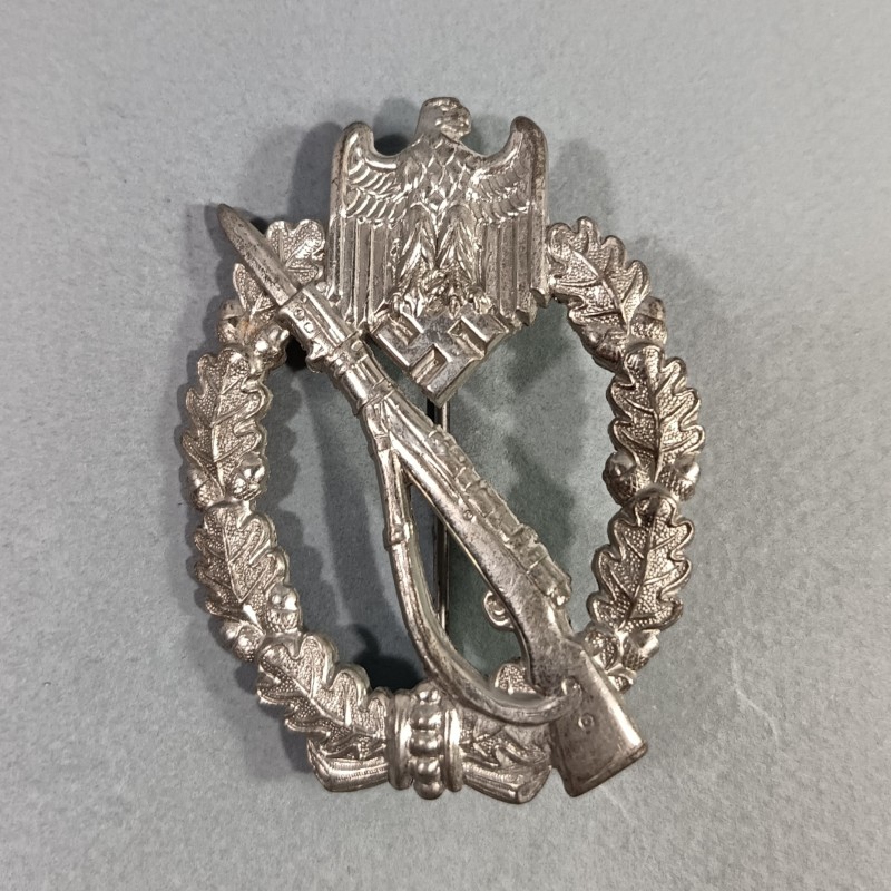 ALLEMAGNE INSIGNE ASSAUT INFANTERIE BADGE DE POITRINE COMBAT ALLEMAND SECONDE GUERRE FABRICANT JB & Co