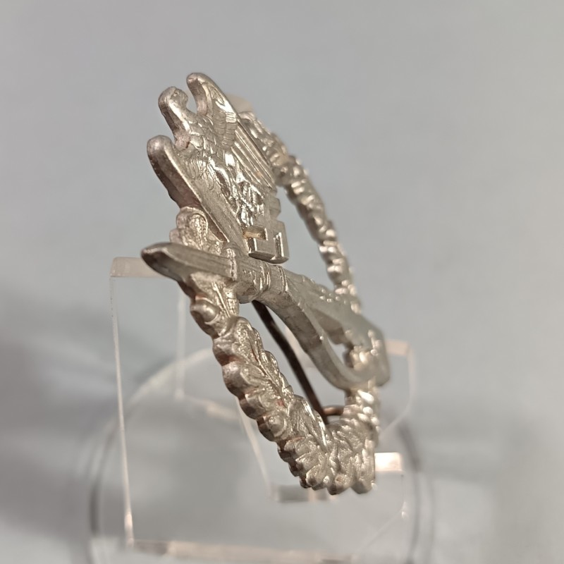 ALLEMAGNE INSIGNE ASSAUT INFANTERIE BADGE DE POITRINE COMBAT ALLEMAND SECONDE GUERRE FABRICANT F & B