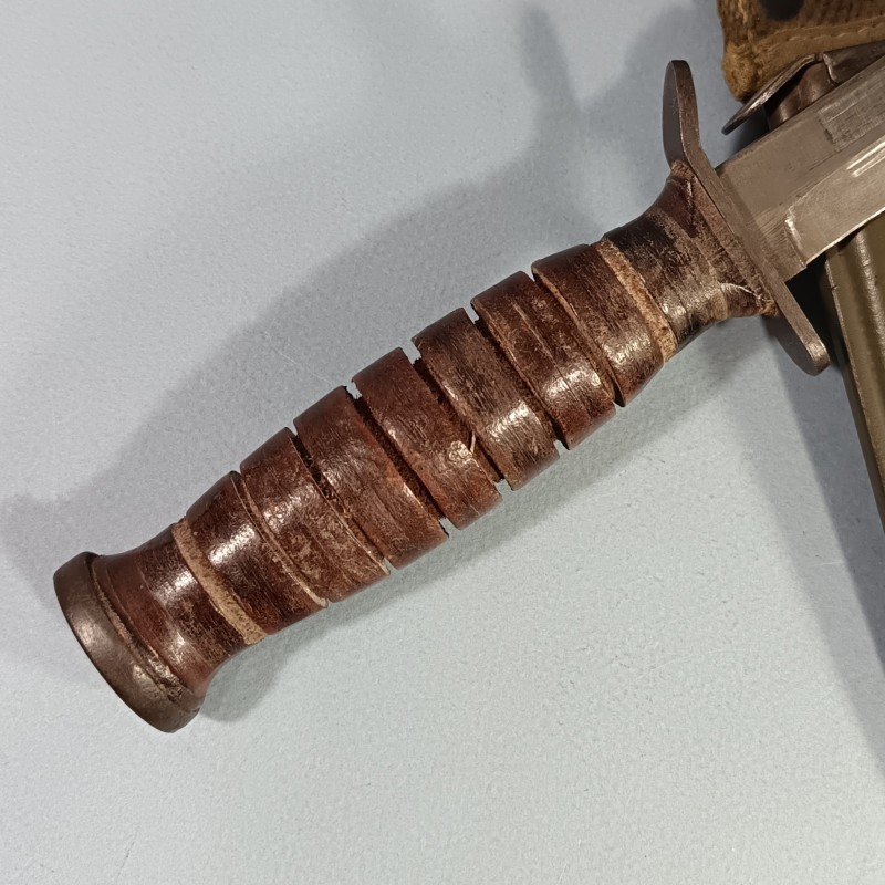 SUPERBE !! COUTEAU DE COMBAT USM3 IMPERIAL MARQUAGE GARDE FOURREAU USM8  B.M.CO. NOMINATIF BOUVIER