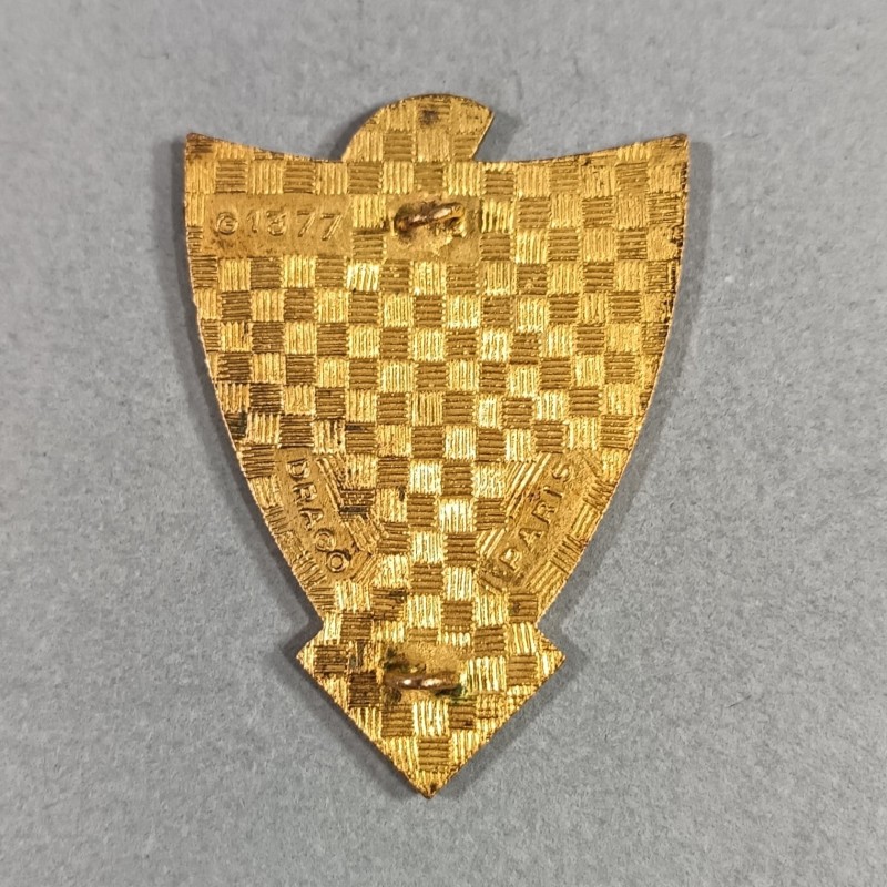 INSIGNE MILITAIRE GENIE 2-111 ème BATAILLON DE TRAVAUX FABRICATION DRAGO PARIS G.1377