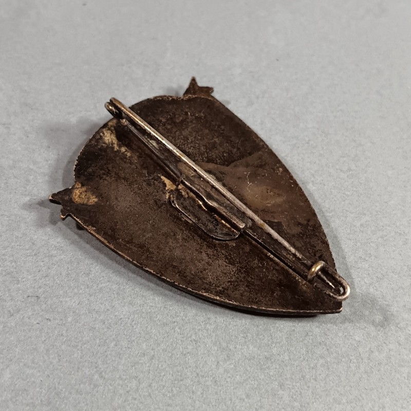 INSIGNE MILITAIRE GENIE 9-96 ème BATAILLON FABRICATION NON MARQUEE A IDENTIFIER