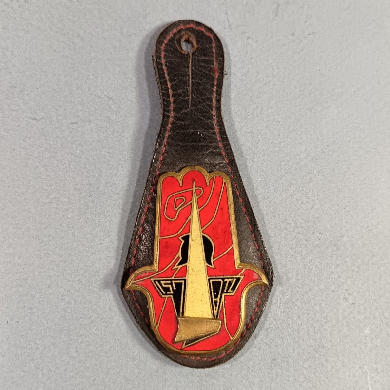 INSIGNE MILITAIRE GENIE 157 ème BTL BATAILLON DE TRAVAUX LOURDS FABRICATION DRAGO PARIS G.1415