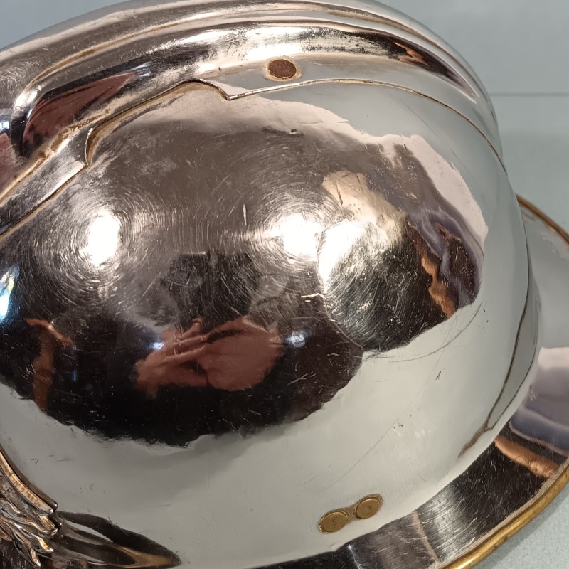 CASQUE DE SOUS-OFFICIER DES SAPEURS POMPIERS DE LA VILLE DE PARIS SPP SAPEUR-POMPIER MODELE 1933 FRANCK NUMEROTEE
