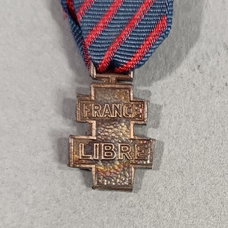 FRANCE REDUCTION DE LA MEDAILLE DE LA FRANCE LIBRE 18 JUIN 1940 8 MAI 1945 GUERRE 1939-1945