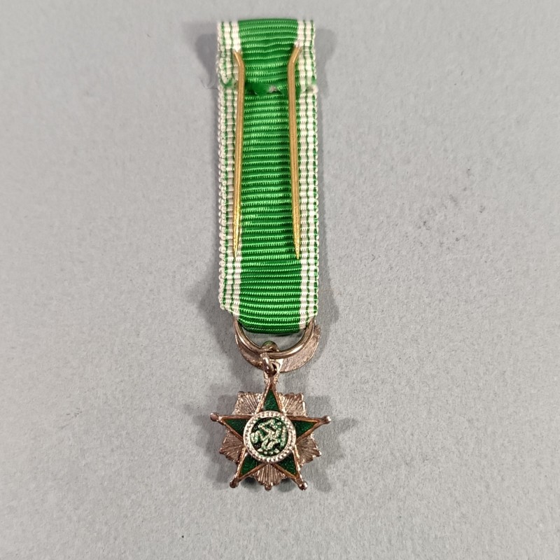 COMORES REDUCTION DE LA MEDAILLE DE L'ORDRE DE L'ETOILE DE LA GRANDE COMORE SAID ALI