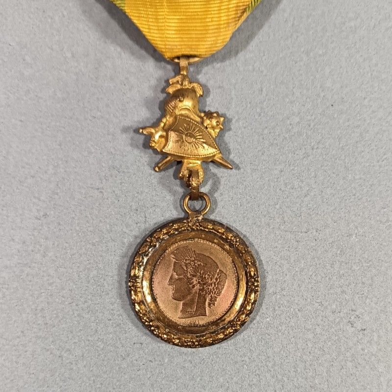 FRANCE MEDAILLE MILITAIRE DES SOUS OFFICIERS FABRICATION FANTAISIE LOCALE OU PRIVEE PIECE DE 5 CENTIME CERES PAR OUDINE