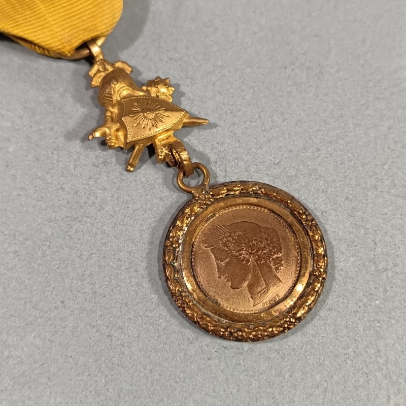 FRANCE MEDAILLE MILITAIRE DES SOUS OFFICIERS FABRICATION FANTAISIE LOCALE OU PRIVEE PIECE DE 5 CENTIME CERES PAR OUDINE