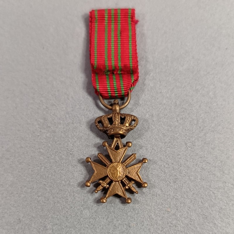 BELGIQUE REDUCTION DE LA MEDAILLE OU CROIX DE GUERRE 1914-1918 BELGIUM MINIATURE WAR CROSS
