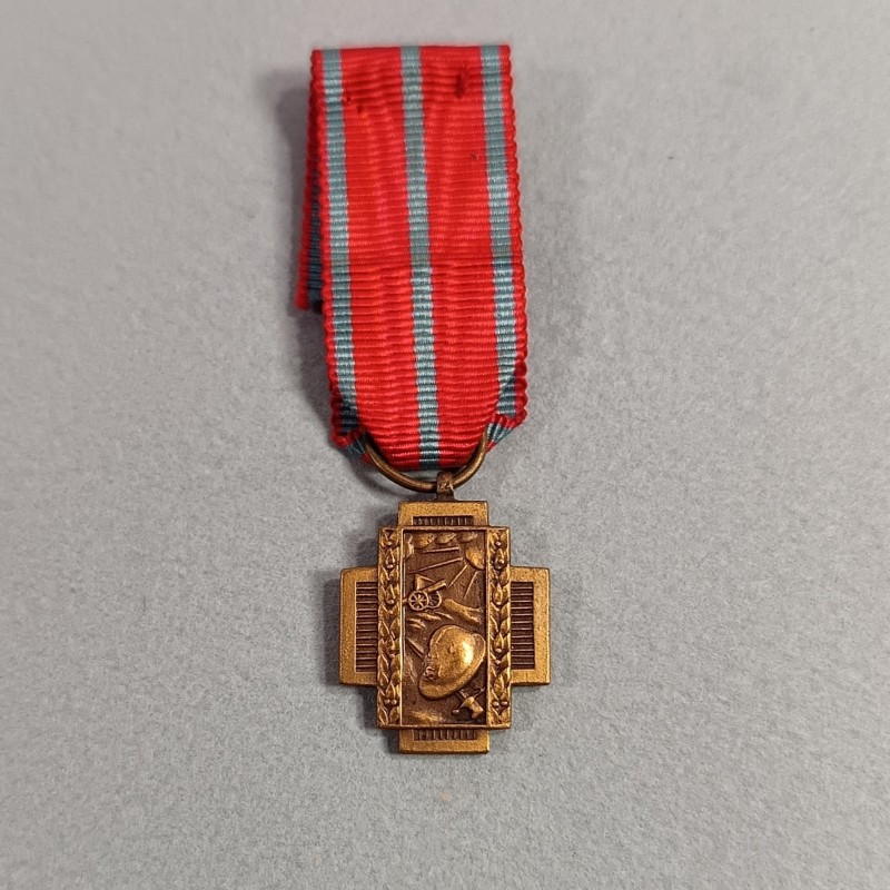 BELGIQUE REDUCTION DE LA MEDAILLE DES ANCIENS COMBATTANTS OU CROIX DE FEU GUERRE 1914-1918