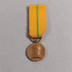 BELGIQUE REDUCTION DE LA MEDAILLE DES VETERANTS DU ROI ALBERT Ier 1909-1934