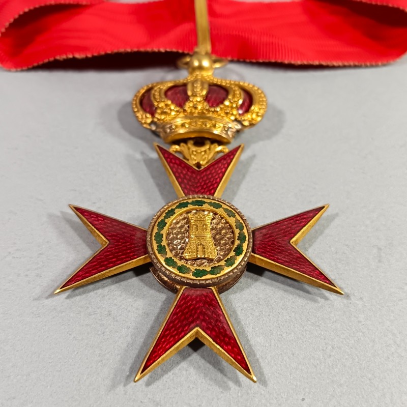 ITALIE VATICAN MEDAILLE SA REDUCTION ET BOUTONNIERE DE COMMANDEUR DE L'ORDRE D'ALFONSUS IX