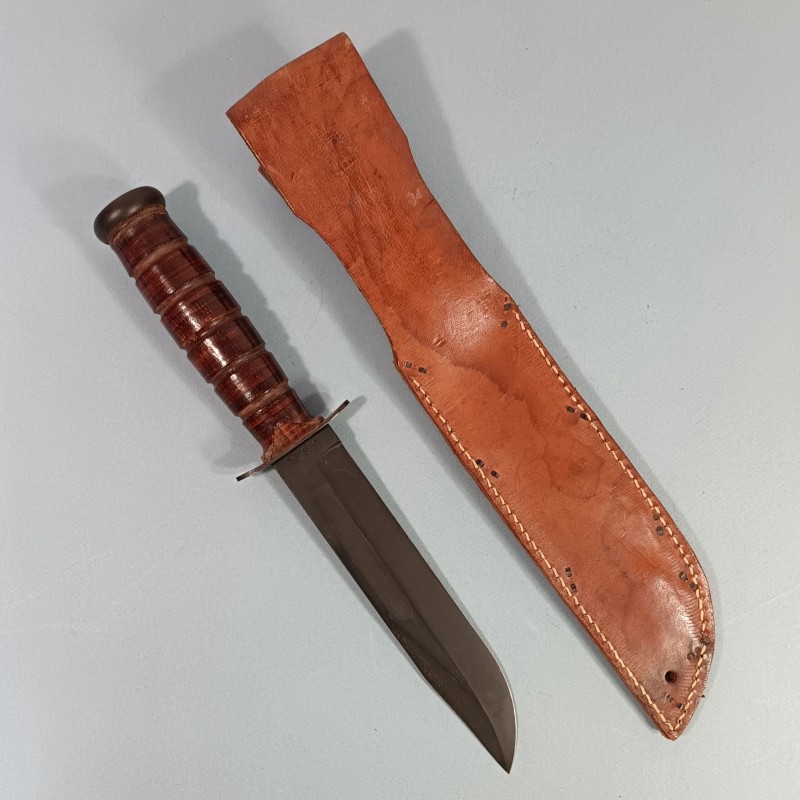 SUPERBE !! COUTEAU DE GI USN CAMILLUS N.Y. KABAR NAVY WW2 MARQUAGE LAME FOURREAU CUIR CLAIR U.S.N.