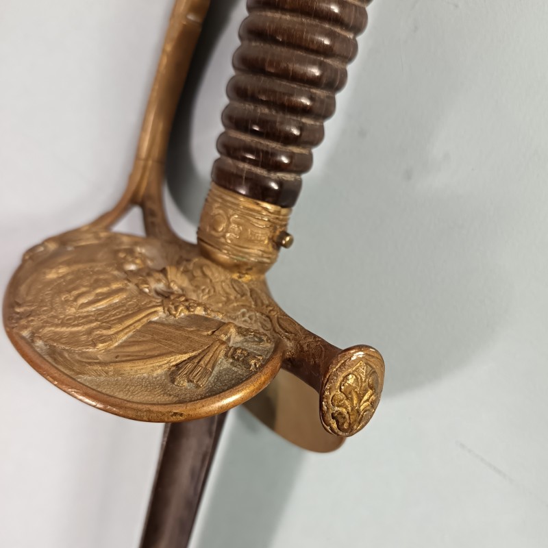 EPEE SECOND EMPIRE OFFICIER DE LA GARDE IMPERIAL MODELE 1860 MANUFACTURE IMPERIALE DE CHATELLERAULT