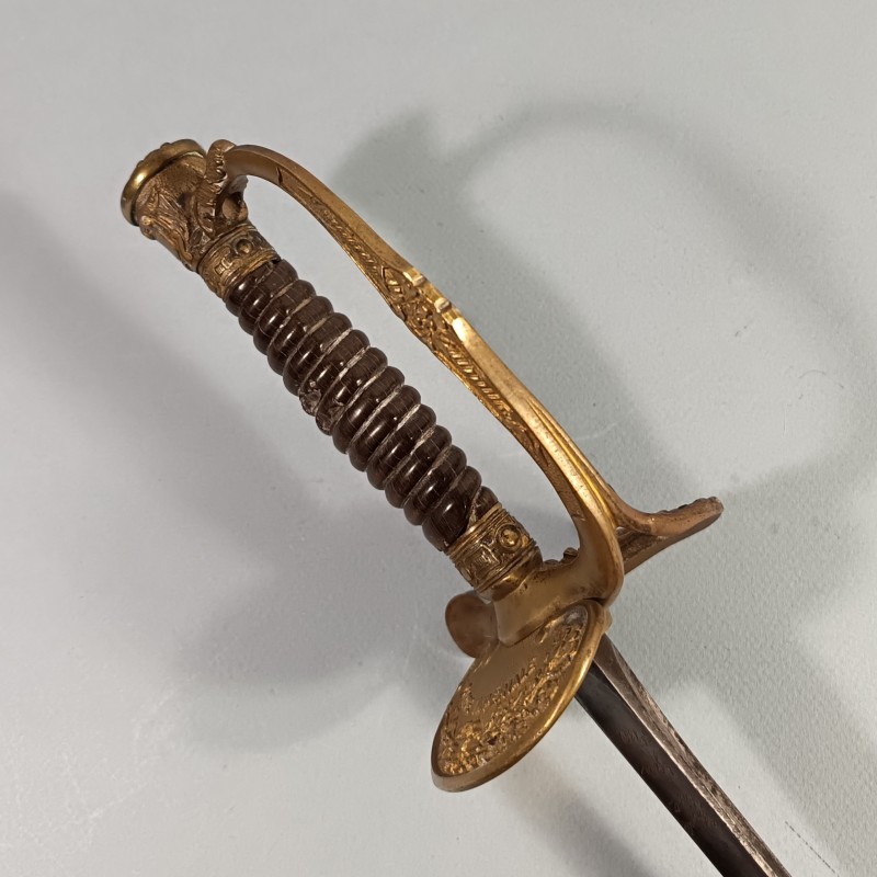 EPEE SECOND EMPIRE OFFICIER DE LA GARDE IMPERIAL MODELE 1860 MANUFACTURE IMPERIALE DE CHATELLERAULT