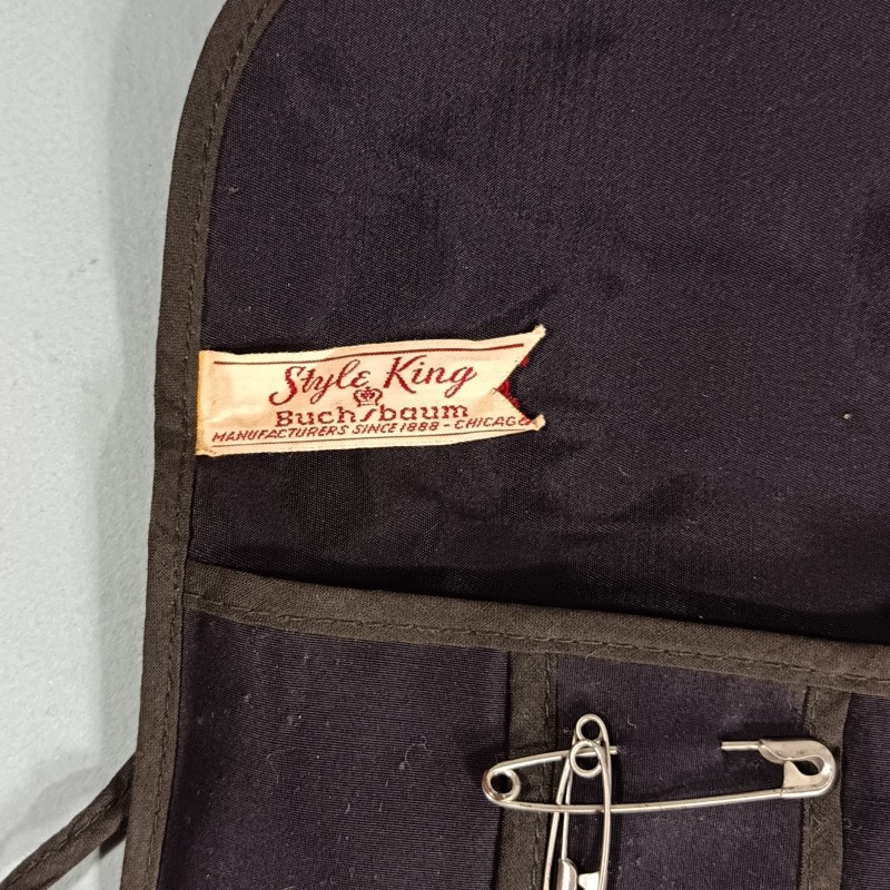 TROUSSE DE COUTURE EQUIPEMENT INDIVIDUEL WAAC OU DES GI MILITARIA US WW2 BOUTONS FILS COTON BOBINE CISEAUX