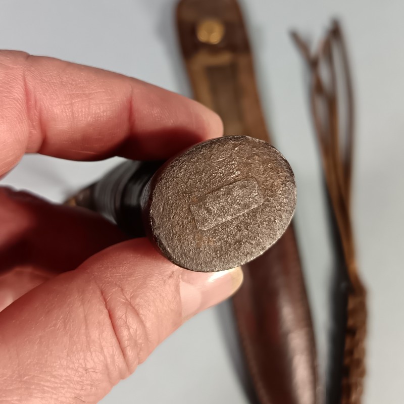 COUTEAU DE COMBAT DE TYPE USM3 OU MEME PERIODE MARQUAGE LAME AERIAL FOURREAU CUIR TRENCH KNIFE US WW2