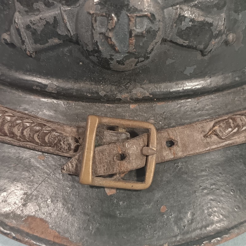 CASQUE ADRIAN MODELE 1915 ARTILLERIE COMPLET GUERRE 1914-1918 JUGULAIRE OFFICIER FANTAISIE