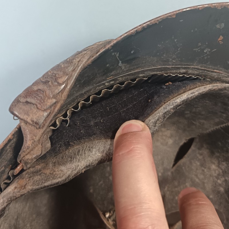 CASQUE ADRIAN MODELE 1915 ARTILLERIE COMPLET GUERRE 1914-1918 JUGULAIRE OFFICIER FANTAISIE