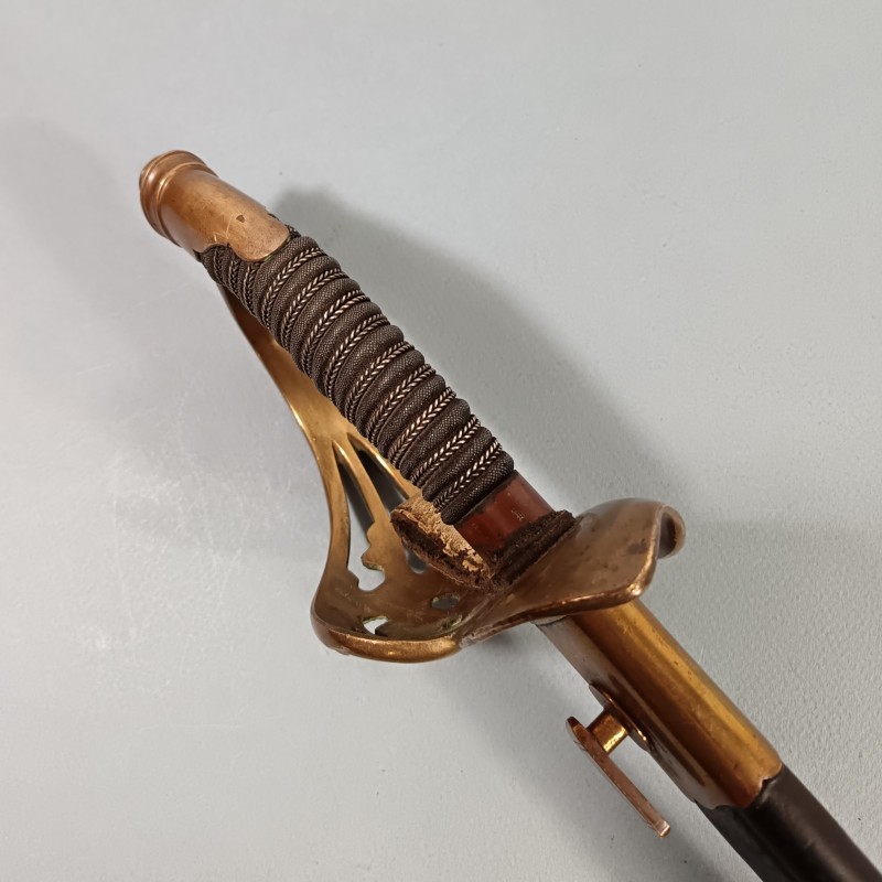 SABRE DE PORTE DRAPEAU REGIMENT DE PRUSSIEN DATE 1905 FAHNENTRAGER SEITENGEWEHR FABRICANT ERFURT SOLINGEN