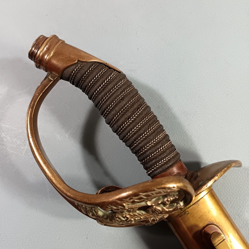 SABRE DE PORTE DRAPEAU REGIMENT DE PRUSSIEN DATE 1905 FAHNENTRAGER SEITENGEWEHR FABRICANT ERFURT SOLINGEN