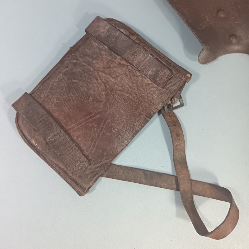 OUTIL MILITAIRE PELLE BECHE INDIVIDUELLE EQUIPEMENT DE SOLDAT GUERRE 1914 1918