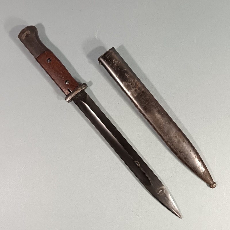 BAIONNETTE ALLEMANDE 98K FOURREAU ET BAIONNETTE AVEC MEME NUMERO ET CODE FABRICANT S/185 DATEE 1937