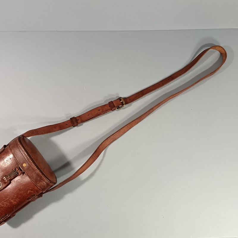 PAIRE DE JUMELLES D'OFFICIER 1914 1918 AVEC SILHOUETTES DE CAVALIER ET DE FANTASSIN MINISTERE DE LA GUERRE HUET & CIE PARIS