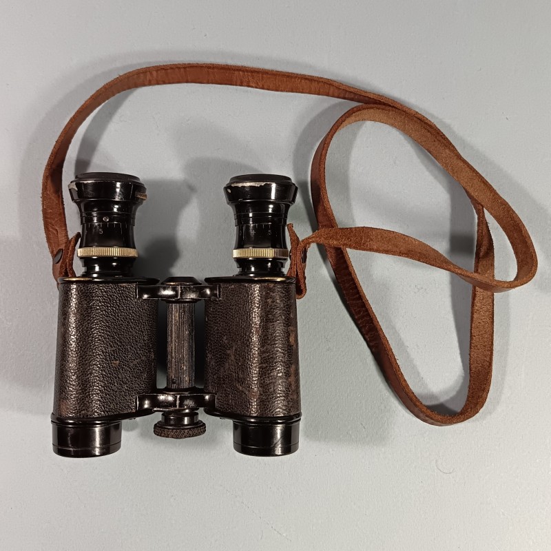 PAIRE DE JUMELLES D'OFFICIER 1914 1918 AVEC SILHOUETTES DE CAVALIER ET DE FANTASSIN MINISTERE DE LA GUERRE HUET & CIE PARIS