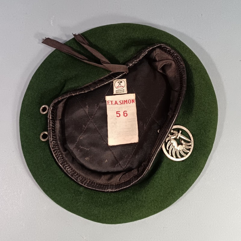 BERET VERT LEGION ETRANGERE MODELE 1957 FABRICANT F.T.A. SIMON PARACHUTISTES TAP TAILLE 56 INSIGNE FABRICATION DRAGO PARIS