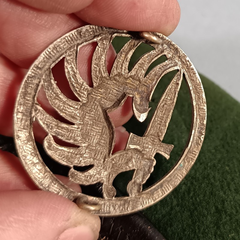 BERET VERT LEGION ETRANGERE MODELE 1957 FABRICANT F.T.A. SIMON PARACHUTISTES TAP TAILLE 56 INSIGNE FABRICATION DRAGO PARIS