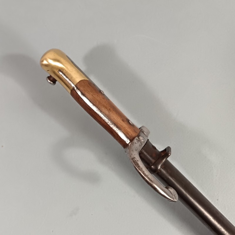 BAIONNETTE POUR FUSIL GRAS FRANCAIS MODELE 1874 AU MEME NUMERO MANUFACTURE D'ARMES DE ST ETIENNE OCTOBRE 1879