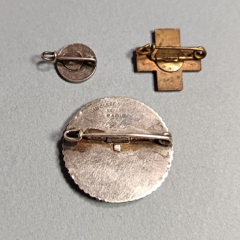 ENSEMBLE INSIGNES INFIRMIERE CRF CROIX ROUGE FRANCAISE INSIGNE EN ARGENT VAN CLEFF & ARPELLS