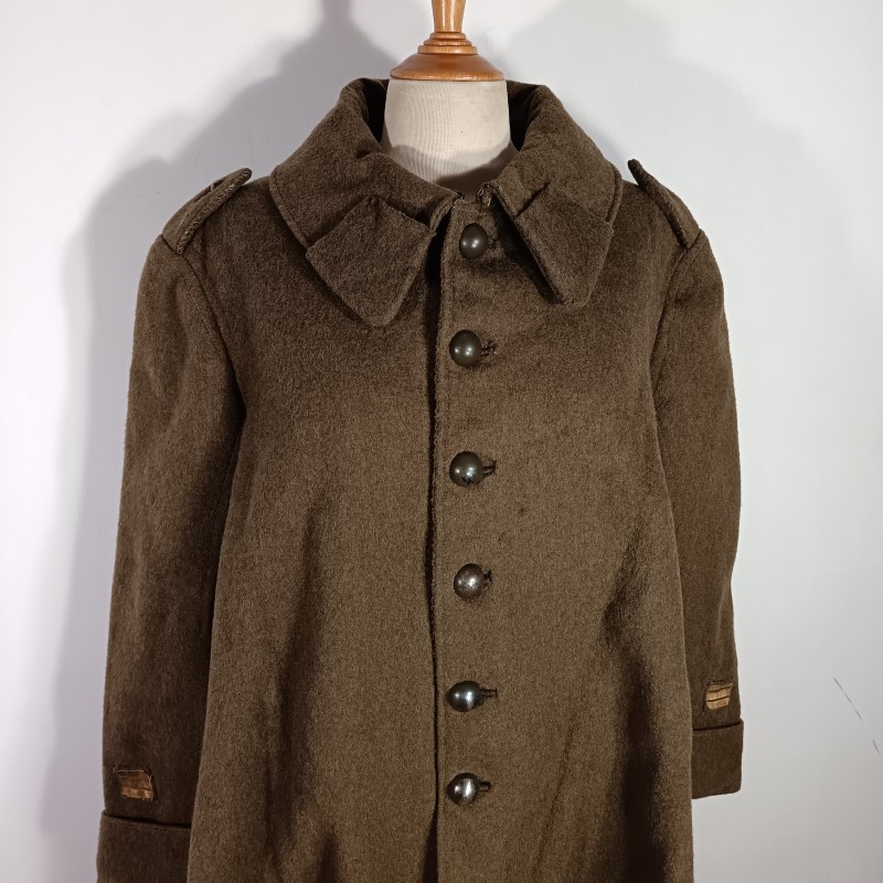 MANTEAU OU CAPOTE TROUPES MONTEES MODELE 1920-1935 DRAP TROUPE KAKI BOUTONS KAKIS POUR UN CAPITAINE D'ETAT MAJOR