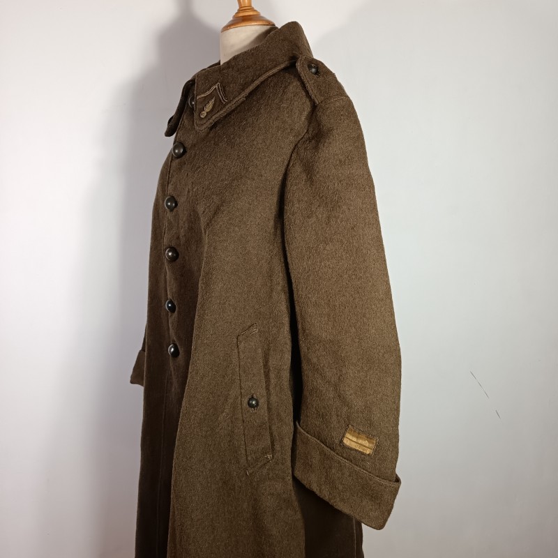 MANTEAU OU CAPOTE TROUPES MONTEES MODELE 1920-1935 DRAP TROUPE KAKI BOUTONS KAKIS POUR UN CAPITAINE D'ETAT MAJOR