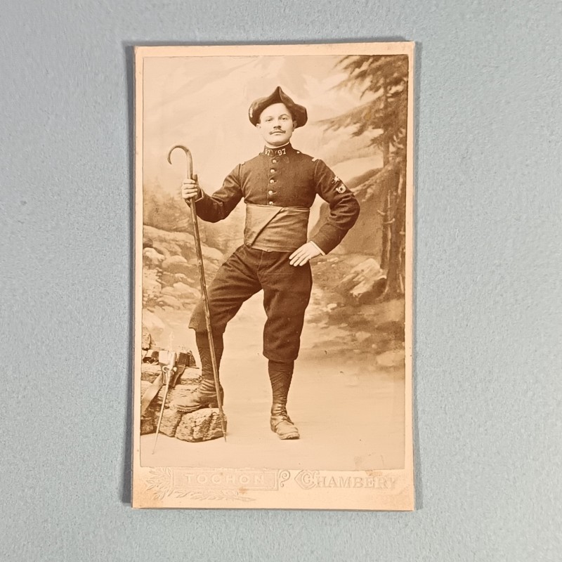 PHOTO CDV D'UN CHASSEUR DU 97 ème RIA REGIMENT D'INFANTERIE ALPINE VERS 1900 ET GUERRE 1914 1918