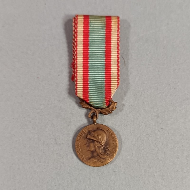 FRANCE REDUCTION DE LA MEDAILLE COMMEMORATIVE D'AFRIQUE DU NORD AFN