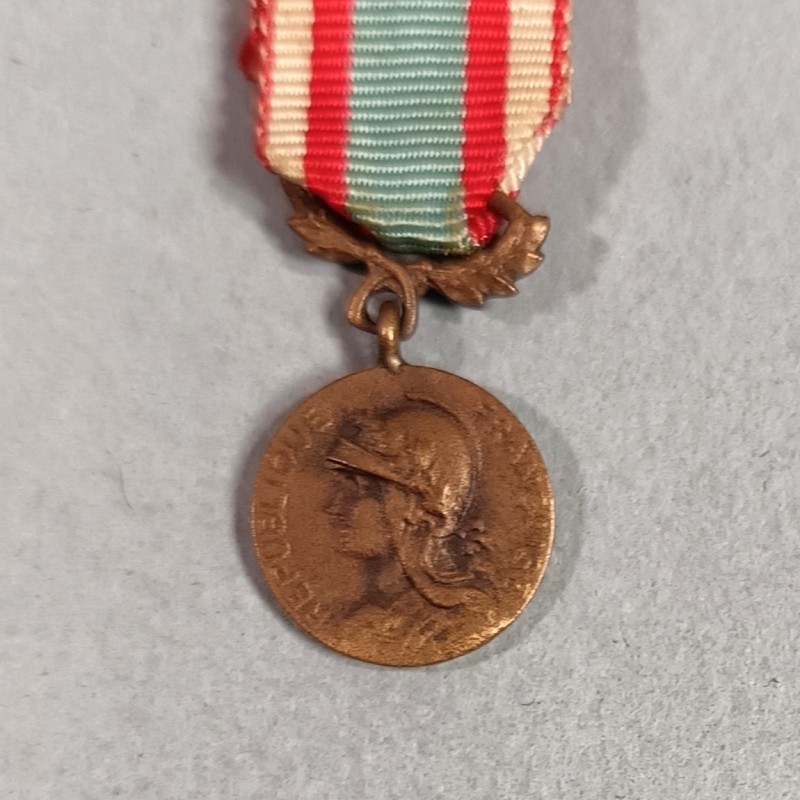 FRANCE REDUCTION DE LA MEDAILLE COMMEMORATIVE D'AFRIQUE DU NORD AFN