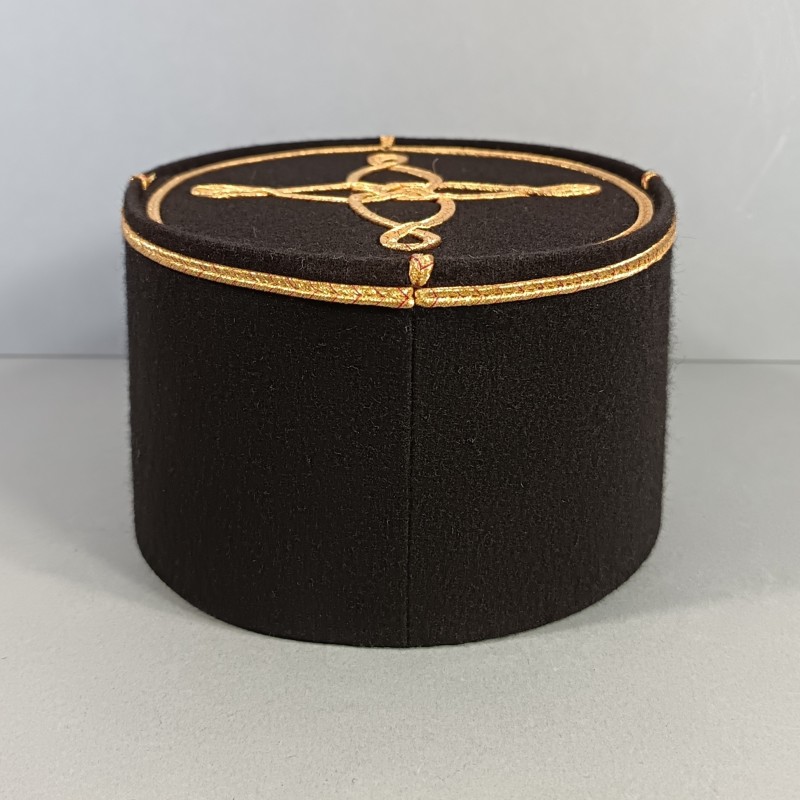 KEPI D'ADJUDANT CHEF DU 8 ème REGMENT DE TRANSMISSION ETAT MAJOR GRENADE BRODEE ANNEES 1970 -1990 TAILLE 58TRES BON ETAT