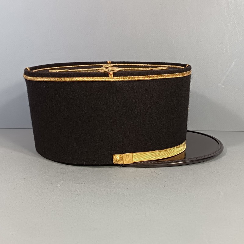 KEPI D'ADJUDANT CHEF DU 8 ème REGMENT DE TRANSMISSION ETAT MAJOR GRENADE BRODEE ANNEES 1970 -1990 TAILLE 58TRES BON ETAT