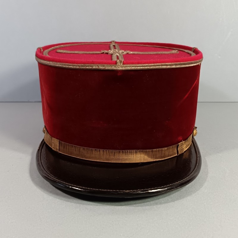 KEPI D'ADJUDANT CHEF DU SERVICE DE SANTE DES ARMEES MEDECIN INFIRMIER MILITAIRE MODELE 1919 - 1931 TAILLE 58